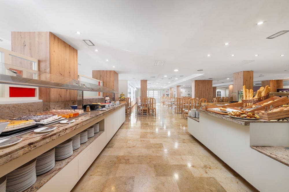 Španielsko-Mallorca-Can Picafort-Hotel Nordeste Playa-reštaurácia Španielsko-Mallorca-Can Picafort-Hotel Nordeste Playa-reštaurácia